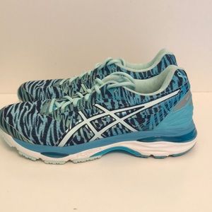 Women’s ASICS Cumulus 18